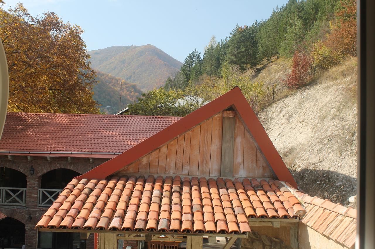 Hotel Restaurant Kakhaberi Bibiliani Exterior photo